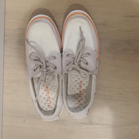 Columbia Women's Canvas Boat Shoes. Size 6. Pre-owned. - Picture 2 of 8